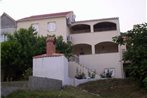 Apartments Miljevic Bol