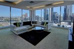 Luxury Penthouse with amazing views!