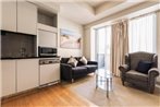 Collins St Melbourne CBD - 2 Bedroom Apartment with balcony