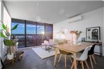 107*Light Filled Cozy Apt in the Heart of St Kilda