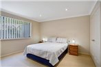 Townhouse on Tomaree - Central to CBD