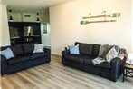 Renovated Resort Unit In the Surfers Paradise