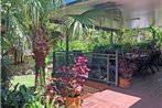 'Sandy Palms' 28 Moorooba Cr - Beautiful Home with Wifi