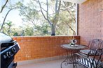 Amanda Court 2/1 Weatherly Cl - Renovated unit with aircon