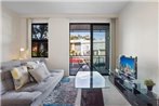 Inner-City Brisbane 1-Bed with Pool