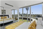 Executive 2-Bed with Stadium View