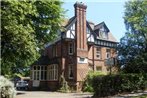 Awentsbury Hotel near Birmingham University