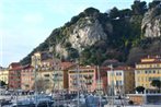 Be our Guests in Nice Port Le Pin
