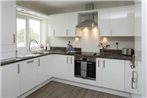 Beneficial House Apartments, Bracknell