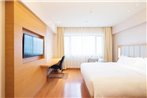 Crystal Orange Hotel (Harbin Convention and Exhibition Center Xuanyuan Road)