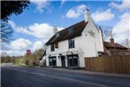 Cromwell Arms Country Pub with Rooms