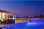 3 bedroom Villa Eleyjo with stunning private pool