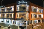 Rios Plaza & Suites