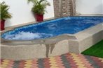 Casa con piscina en General Villamil Playas