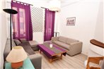 Spacious apartment near the old town by easyBNB