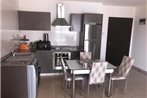 Zuzus Affordable Apartment(The Gallery)