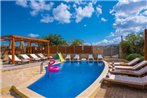 Sunshine Villa with Private Pool