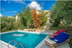 Gialova Villa Sleeps 2 Pool Air Con WiFi