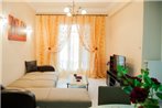 Bright apt in Thisseio 4mins from the train station