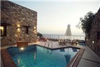 Villa Meliti is a luxury villa with the sea just a breath away.