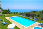 Luxus Ferienwohnung in Pelekas Strand mit Pool adonis