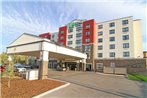 Holiday Inn Express and Suites Calgary NW - Banff Trail