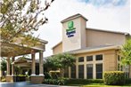 Holiday Inn Express Hotel & Suites Dallas-Stemmons Freeway I-35 East