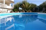 Seaside apartments with a swimming pool Barbat