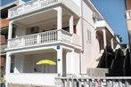 Apartments with a parking space Sveti Petar