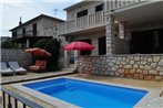 Seaside apartments with a swimming pool Supetar