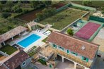 Luxury villa with a swimming pool Gornje Rastane