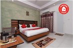 OYO 37397 Hotel Dhruv Palace