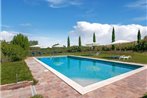 Sprawling Holiday Home in Sarteano with Swimming Pool