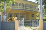 Unity Villa one bedroom apartment close to Montego Bay and Beaches with wifi