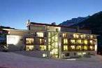 Josl Mountain Lounging Hotel