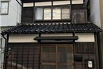 Sennichi House