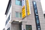 D.H Myeongdong Guesthouse