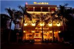 Moonlight Hotel Saigon South