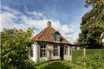 Fairytale Cottage in Nes Friesland with garden and terrace