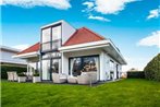 Luxury villa for 8 people with spacious garden and near Harderwijk