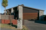 Riverstone Holiday Home - Taupo Holiday Home