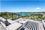 Oneroa Views With Spa Pool - Waiheke Holiday Home