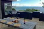 Lakeview House - Taupo Holiday Home