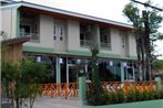 Ruen Narisra Resort