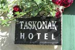 Taskonak Hotel