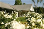 Thistle Hill Guesthouse - walk to many wineries and restaurants