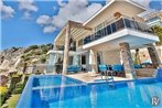 Kalkan Villa Sleeps 11 Pool Air Con WiFi