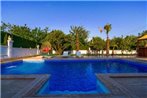 Marvelous Villa with Private Pool in Muratpasa