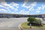 Days Inn by Wyndham Apopka/Orlando