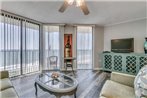 Summit 7F - Open and bright oceanfront condo with access to an outdoor pool